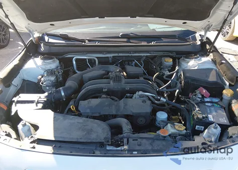 2017 Subaru Outback 2.5I Limited z USA, uszkodzony, nr VIN 4S4BSANC1H3237310